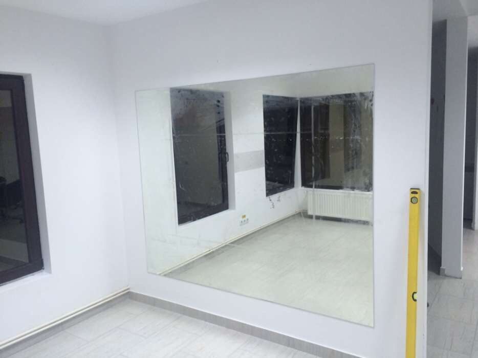 Vand oglinda pt sali de dans balet fitnes coafor frizerie x-body