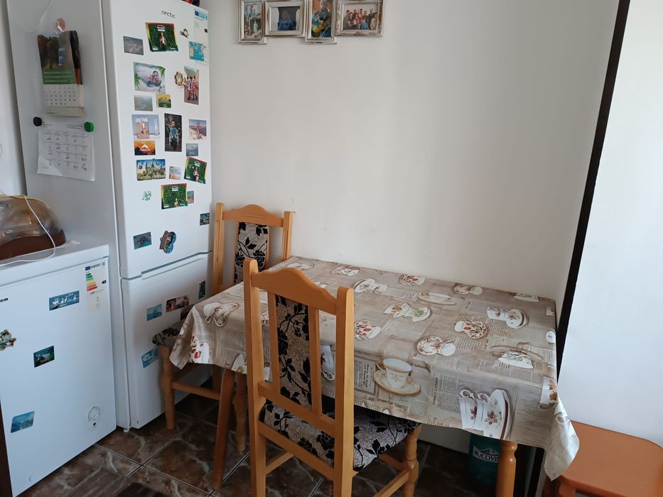 Închiriez garsonieră confort 1 - 44 mp