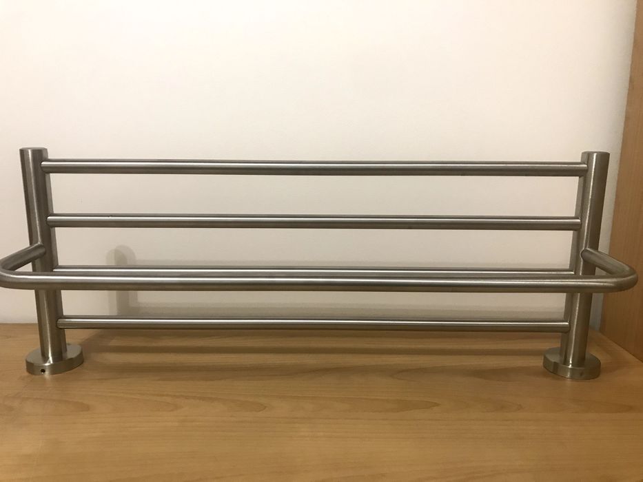 Suport prosoape argintiu nou