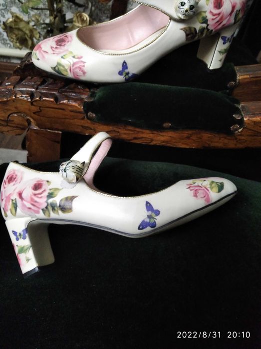 срочно продам тахту диван