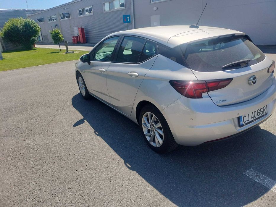 OPEL Astra 2020 — imagine 4