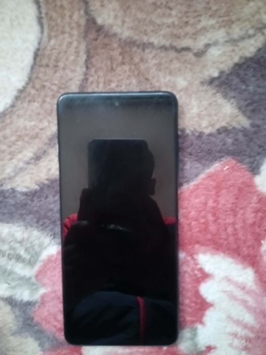 Vând poco X3 pro