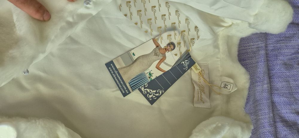 Продам новую полушубку.