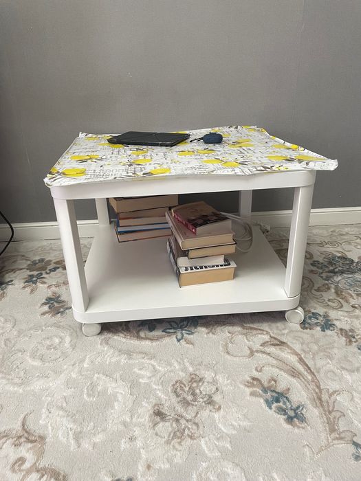 Журнальный столик Ikea