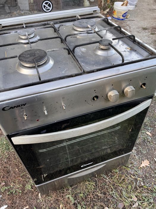 Продам газ плиту