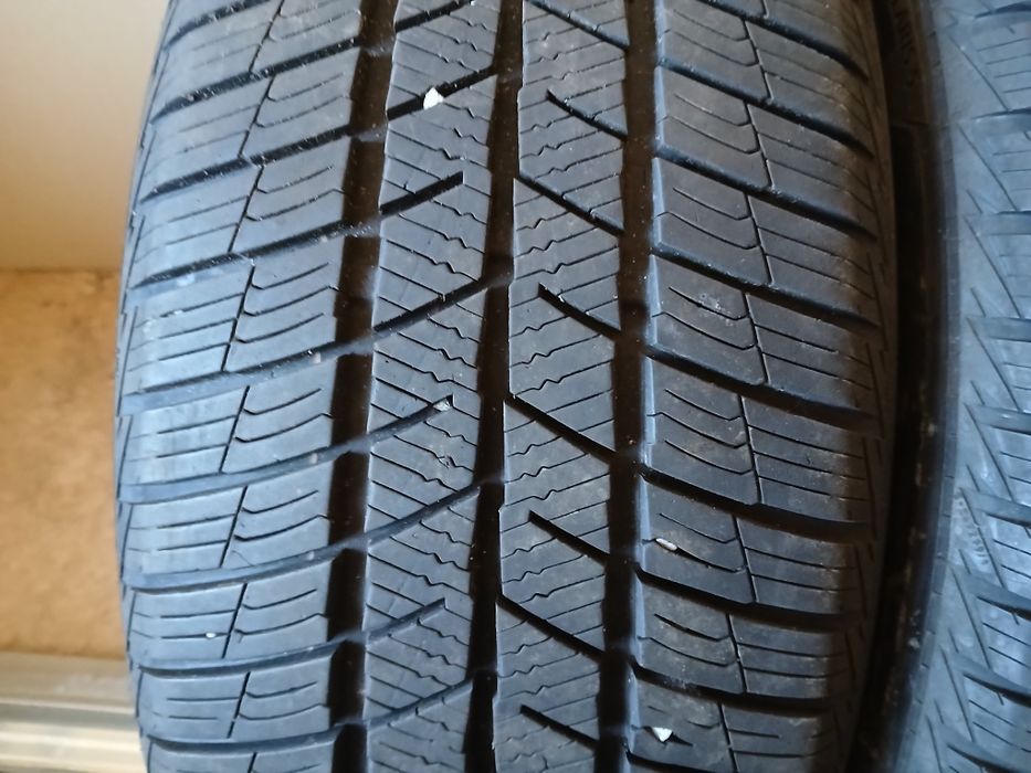 Зимни гуми 17цола Barum Polaris.5..215/60/17..7мм-грайфер 2018година