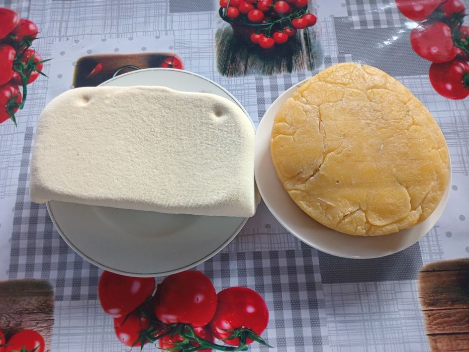 Vând brânză de vacuță