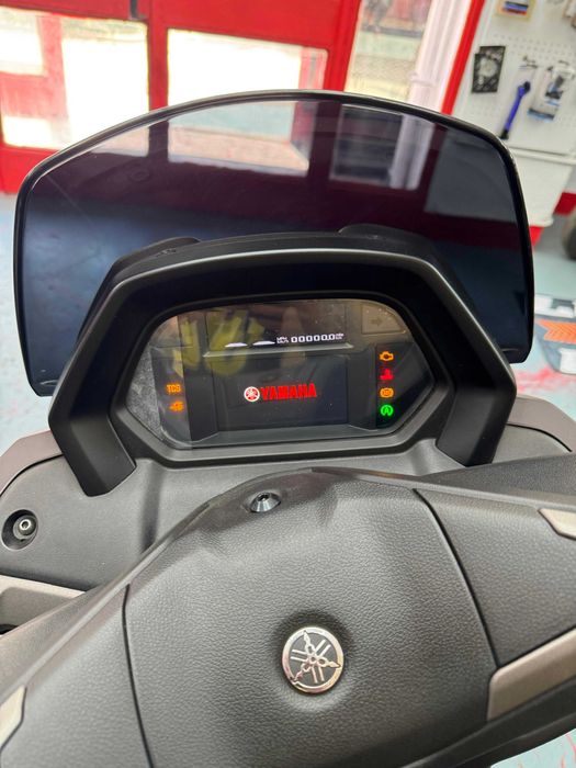 Yamaha NMAX TECH 125cc -GARANTIE- plus CADOU !!!