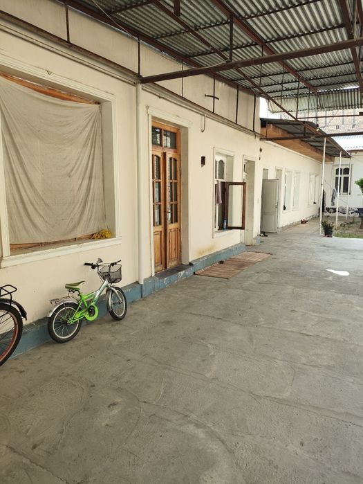 Продаетса 3 сотки 4 ком участок