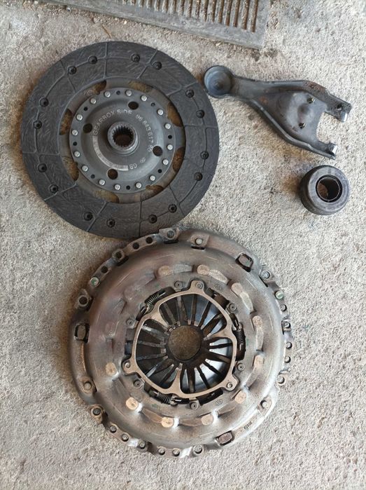 Съединител Peugeot 2.0 hdi 136 hp