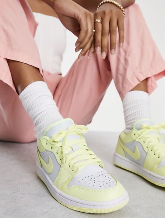 Nike Air Jordan 1 Low (38.5) 24.5см. Маратонки