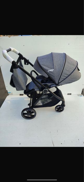 Коляска прогулочная