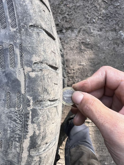 Продавам летни гуми Continental 215/55/17