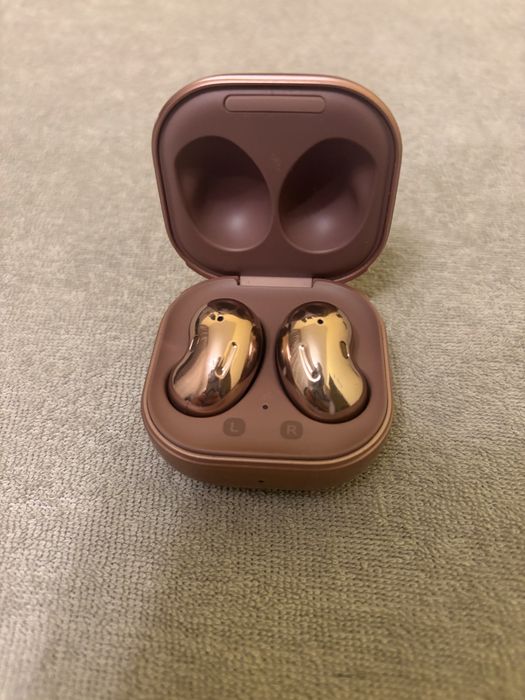 Casti samsung buds live