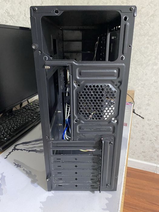 Корпус для компьютера(Пк, компа)
