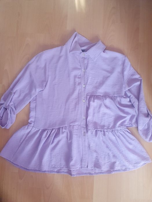 Cămașă cu volănașe
