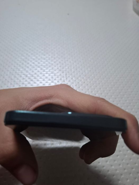 Телефон vivo y 28 256гб