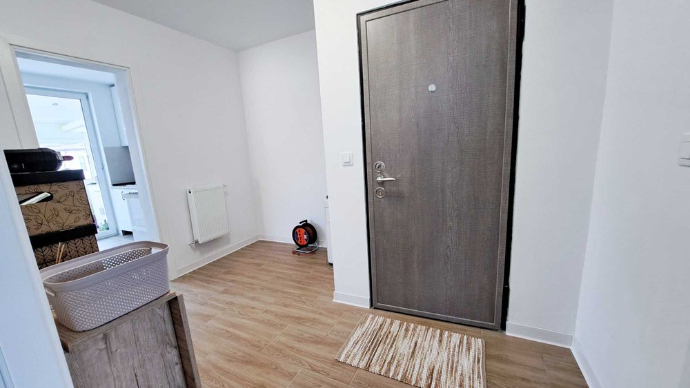 Vand apartament doua camere decomandat la casute