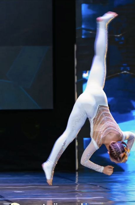 Прокат гимнастический костюм