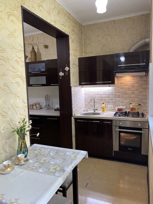 Своя  Кв. 2/2/4 в аренду метро шахристон