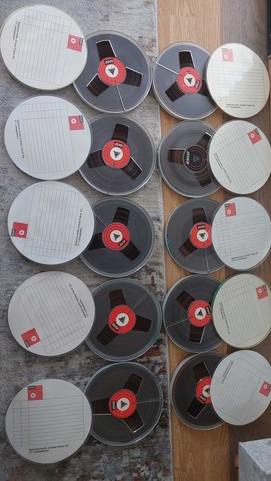 Кассеты  катушки Maxell  BASF  бобины  наб адаптеры Akai