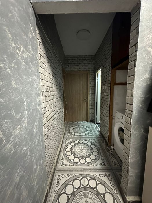 Продава се Тристаен апартамент в Търговище, Център - 85 кв.м за 1350 €/кв.м - Снимка #4