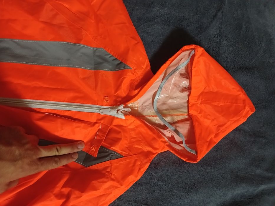 Продам плащ дождевой