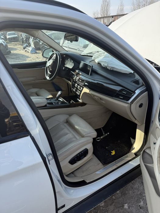 Бмв Х5 Ф15 5.0 за части (Bmw X5 F15 5.0i za chasti)