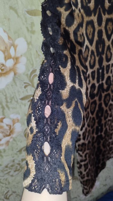 Продам платье леопардовое