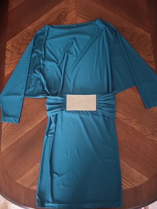 Женские стильное платье