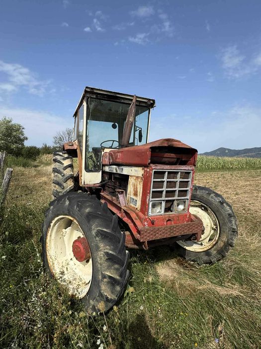 Tractor IH 955 International 946 4x4 cu plug 3 sau 4 sau presa
