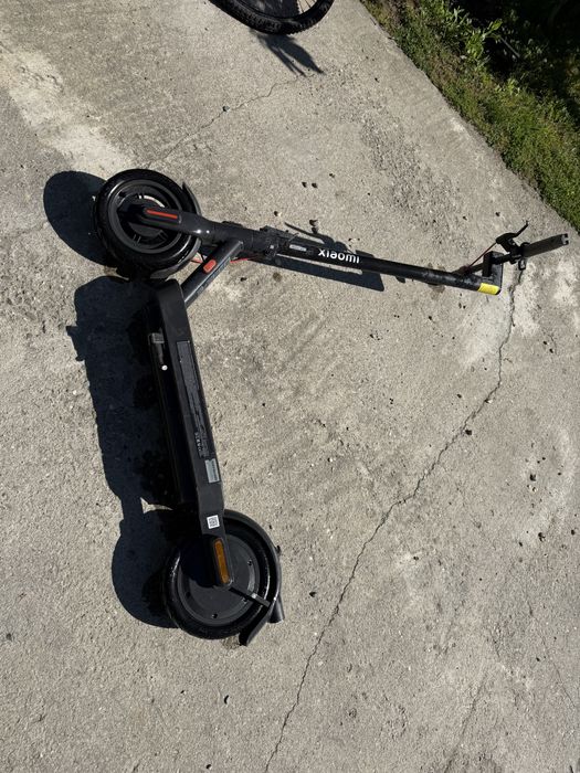 Trotinete electrica xiaomi doar cash 800 lei