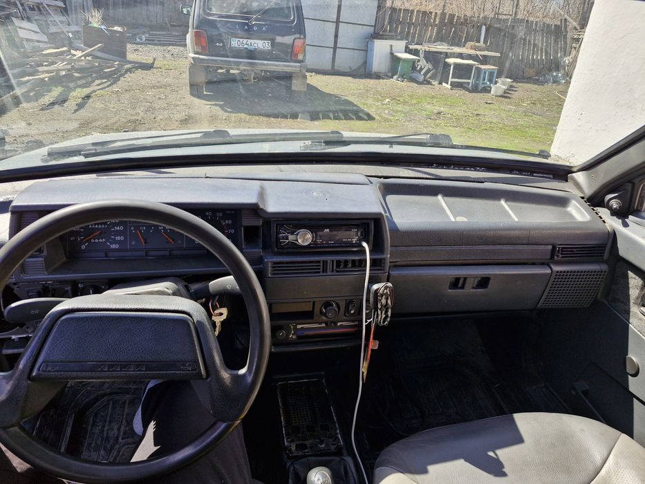 продам ваз 21099