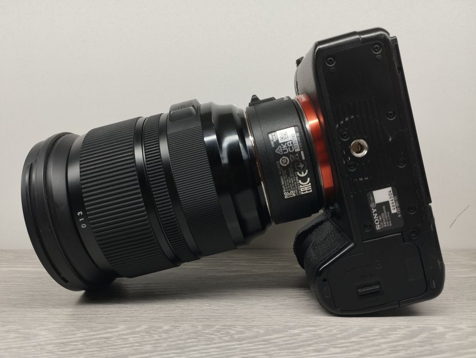 Sony Alpha A7 3, Sigma 24-105 obyektiv bilan 
Sony 24-105 E MOUNT bila