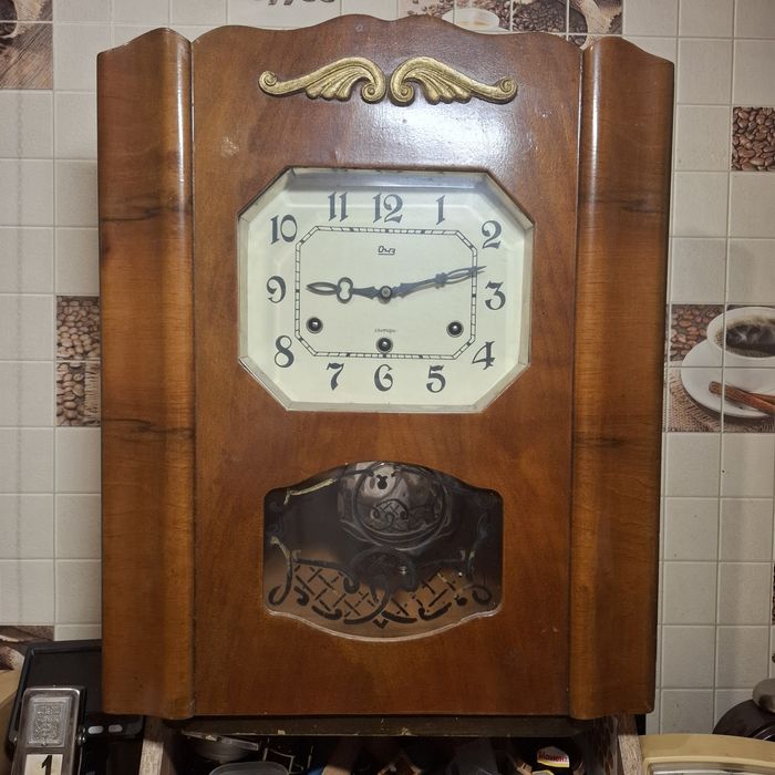 Часы настенные СССР