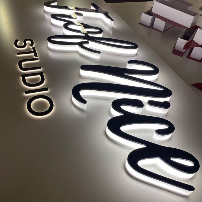 Tashqi Reklama Laytboks Bukva Наружная Реклама