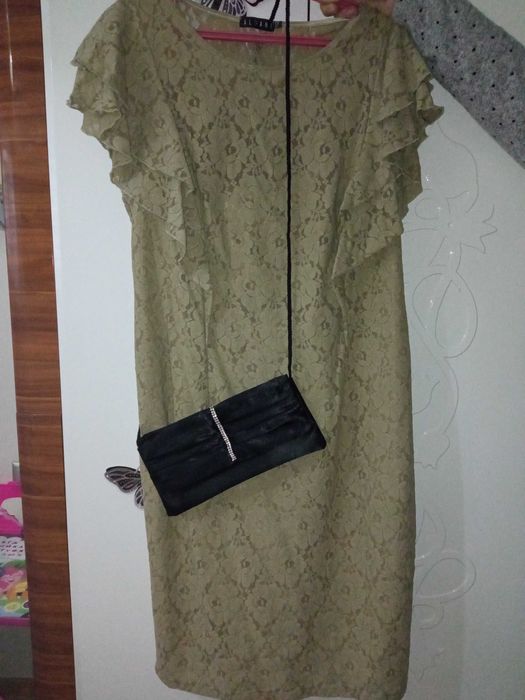 Разные нарядные платья