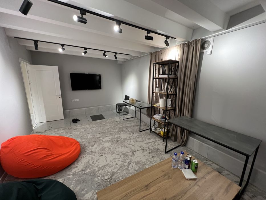 Аренда под офис Лабзак 30м2 С Мебелью! Есть 24/7 доступ, 400$