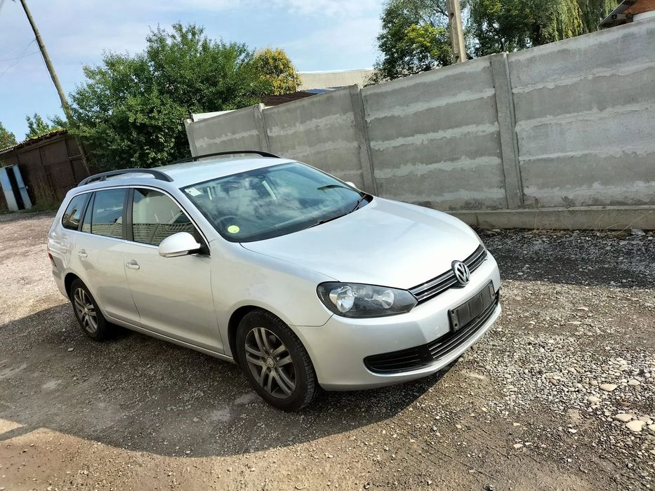 Dezmembram/Piese Golf 6 breack Usa dreapta fata/Usa dreapta spate/Usa stanga spate