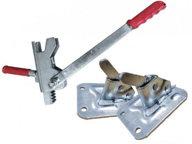 Зажим для апалубка