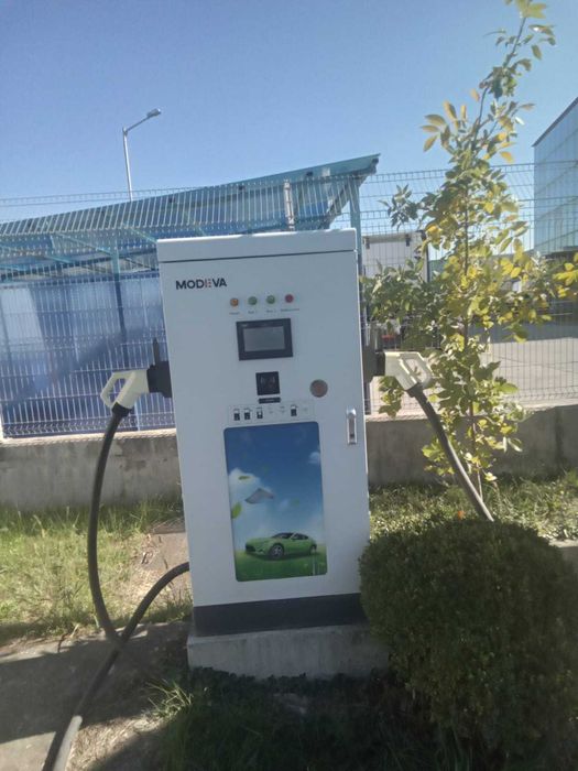 Бързозарядна DC станция за автомобили- 60 Kw