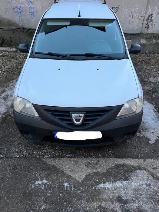 Dacia logan vann