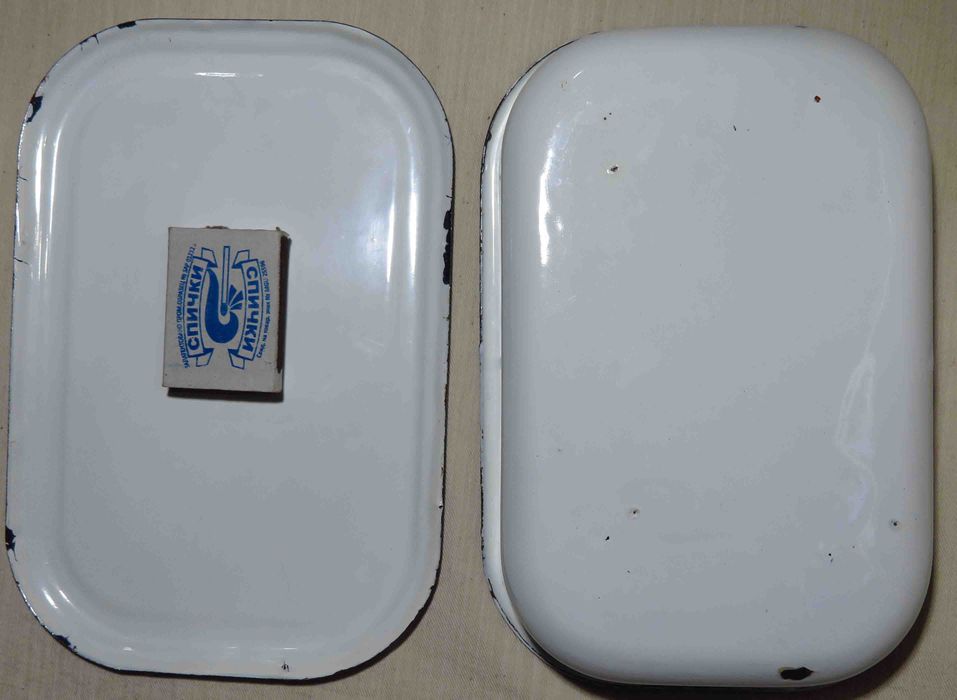 Чашечки кофейныес блюдцами, форма  СССР                  .