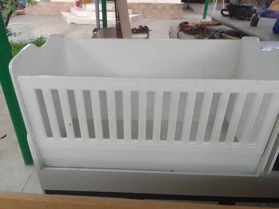 Детская кроватка б.у. БЕБЕКО