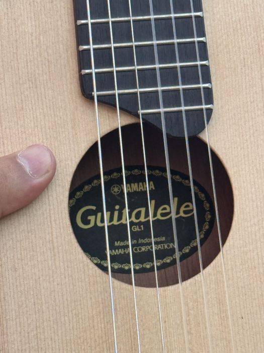 Yamaha Gl1 гитара