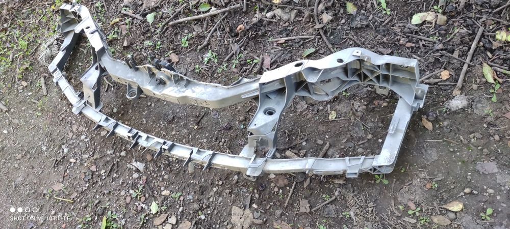 Маска/Очиларка за Форд Фокус Мк 2.5 2007/2011 Maska za Ford Focus