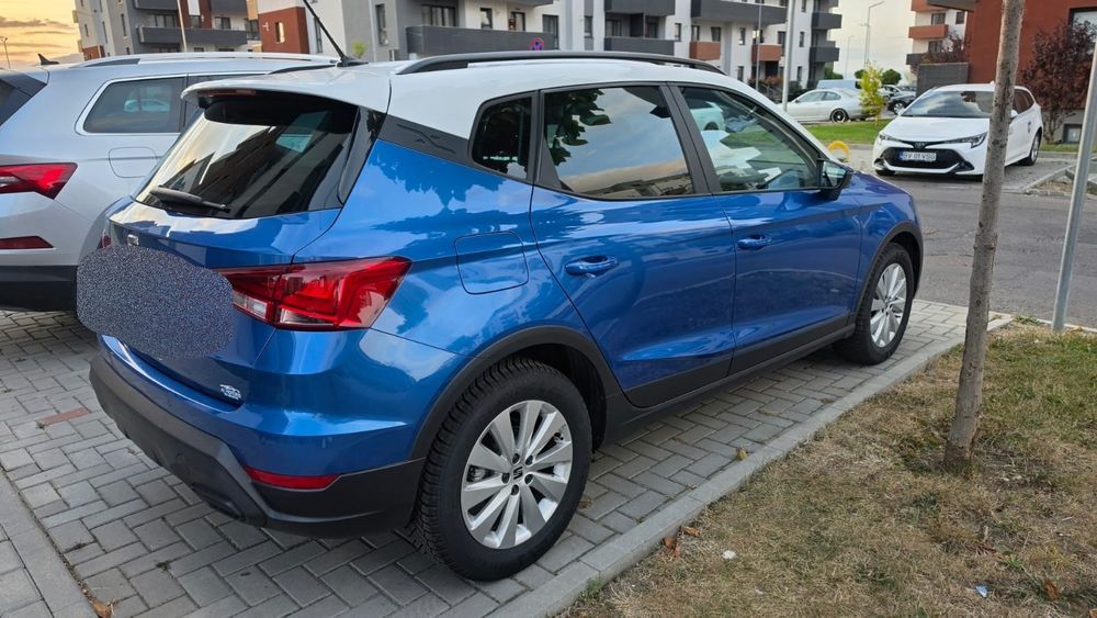 SEAT Arona 2023 — imagine 1