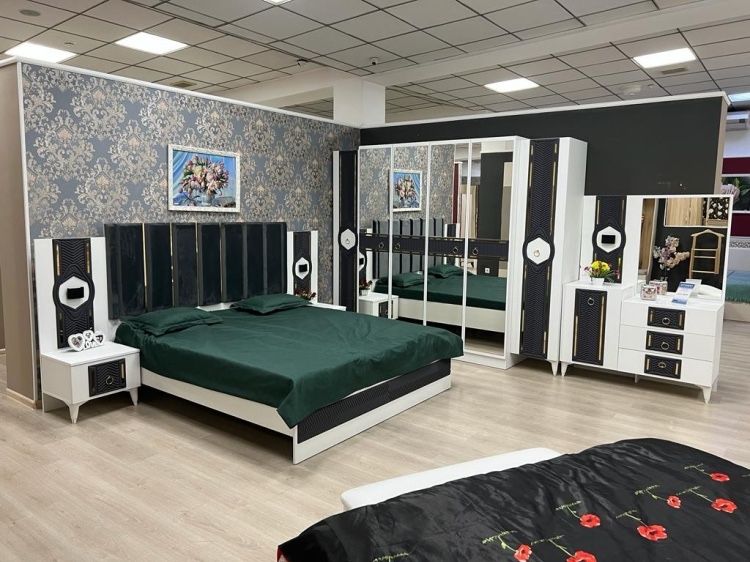 Спальняя гарнитур комплект все етсь