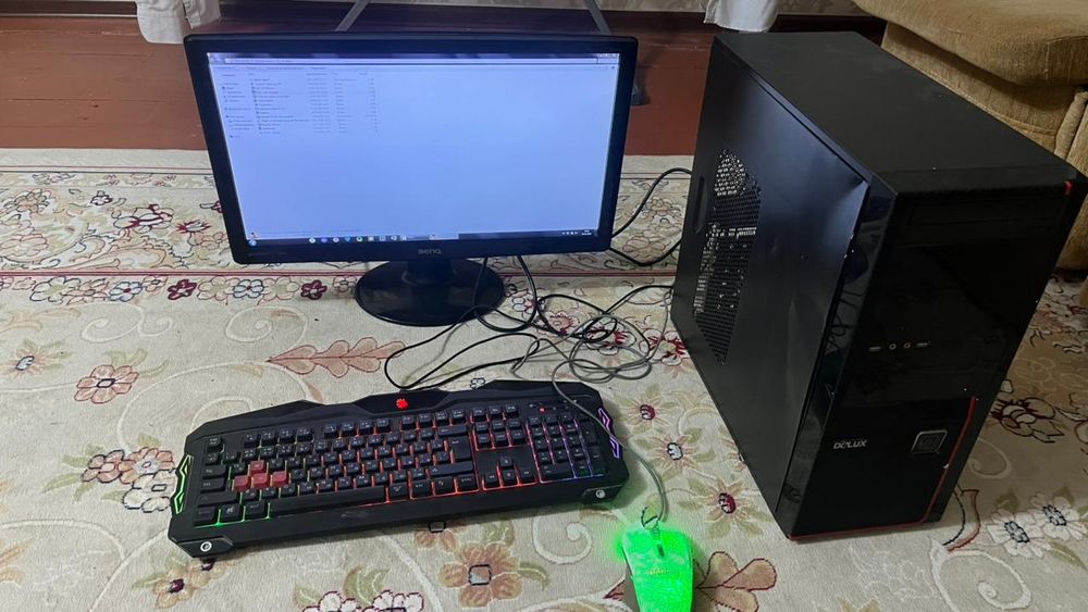 продаются компьютер торг возможен