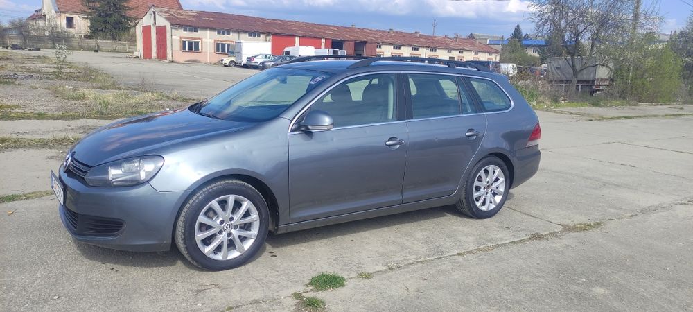 Vând Golf 6 variant  1.6tdi
